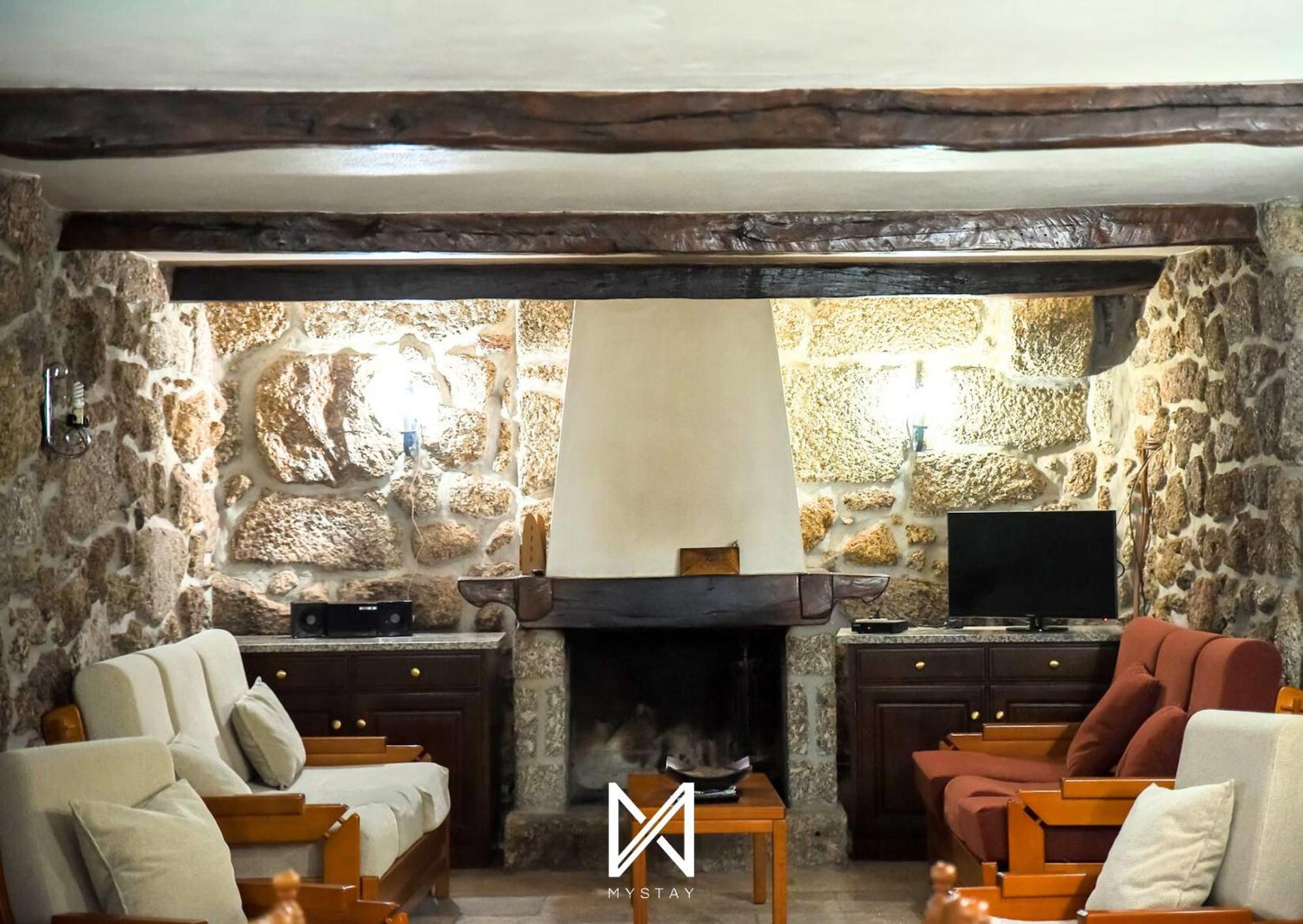 Mystay - Quinta Dos Vieiras Mosteiro  Bagian luar foto